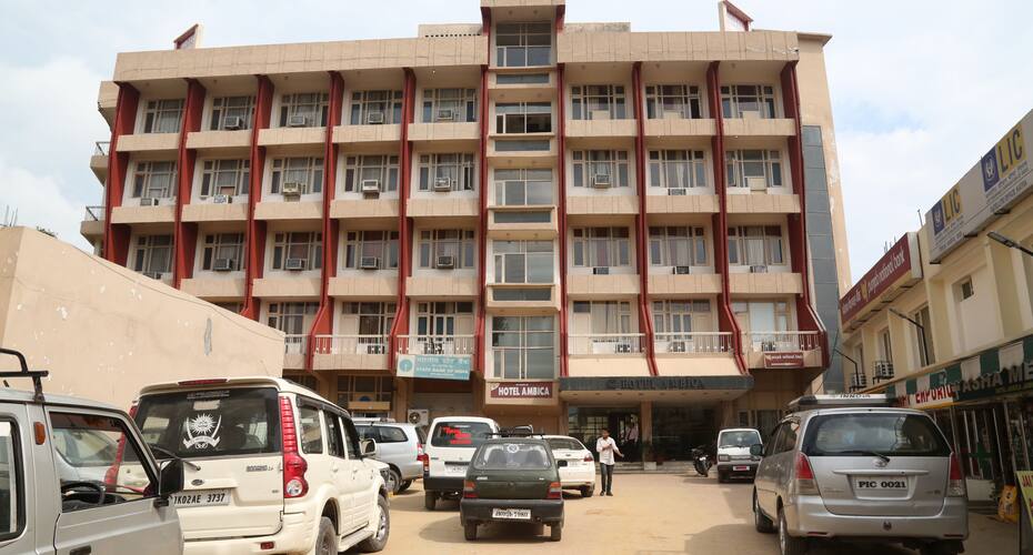 Ambica Stella Plaza, Katra 3